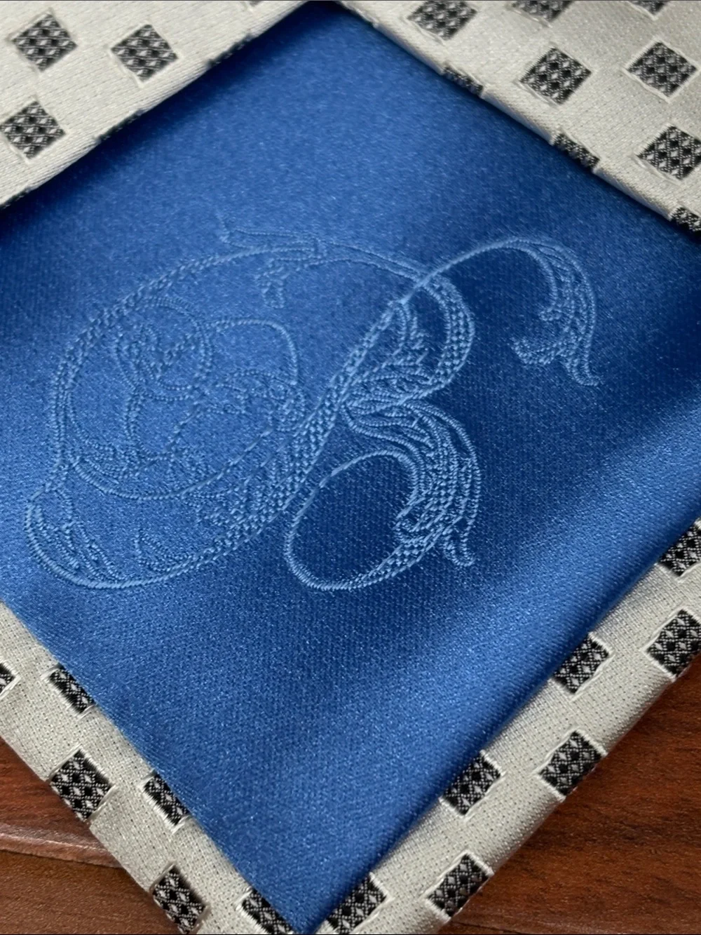 Bugatti neck tie geometric silk